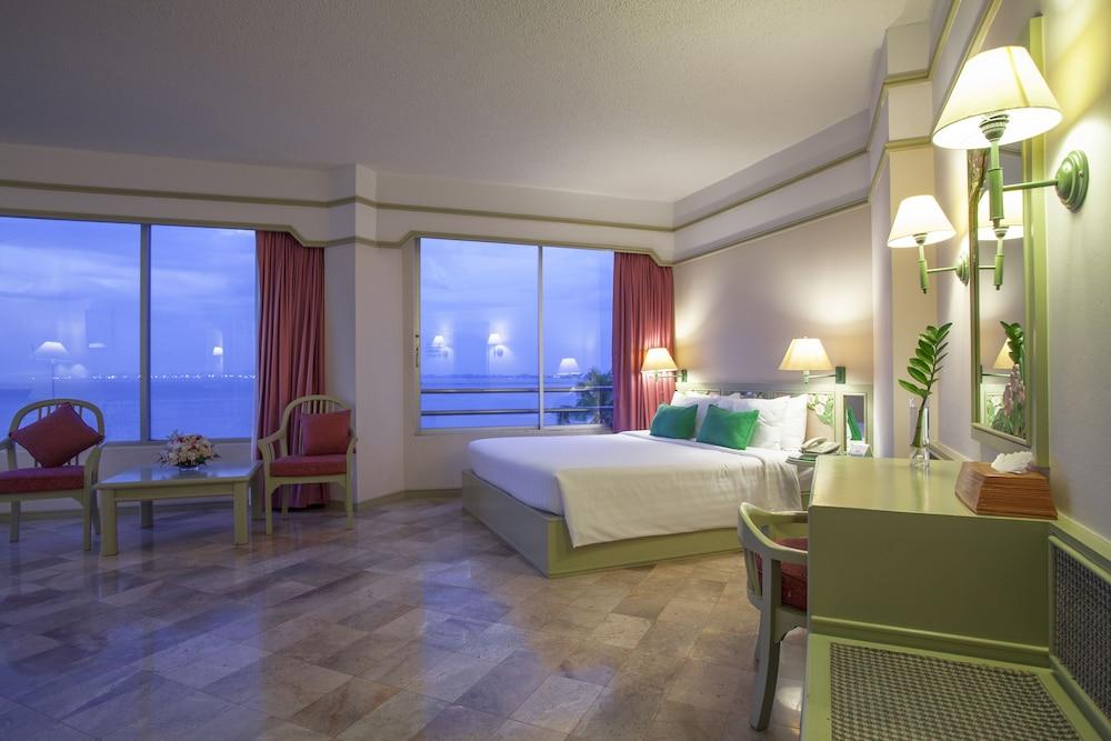 Cholchan Pattaya Beach Resort - Sha Extra Plus Екстериор снимка Deluxe Ocean View Room