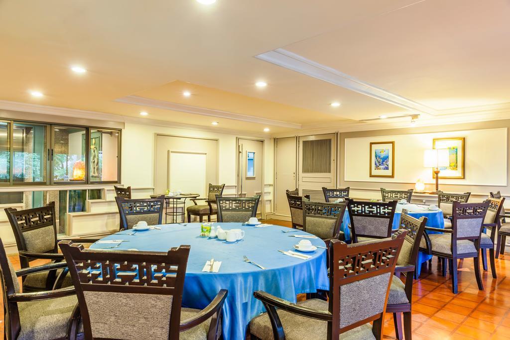 Cholchan Pattaya Beach Resort - Sha Extra Plus Екстериор снимка The restaurant